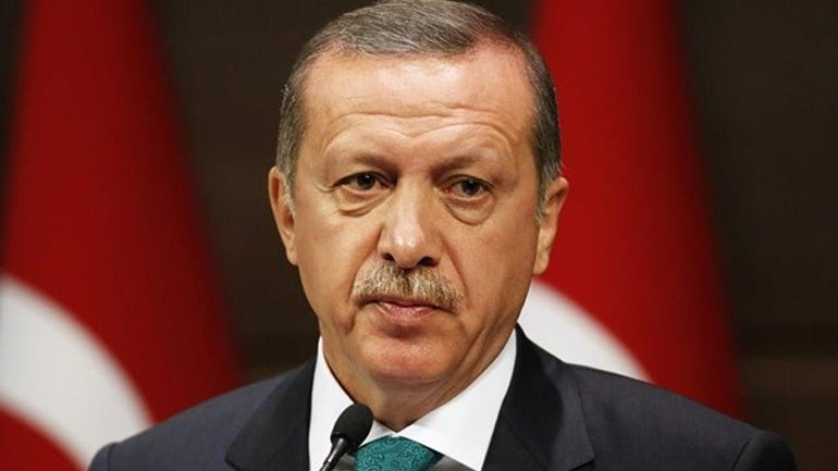 Συνάντηση Τραμπ-Ερντογάν εν μέσω κυρώσεων – Σταματούν οι πωλήσεις όπλων στους σωματοφύλακες του Σουλτάνου